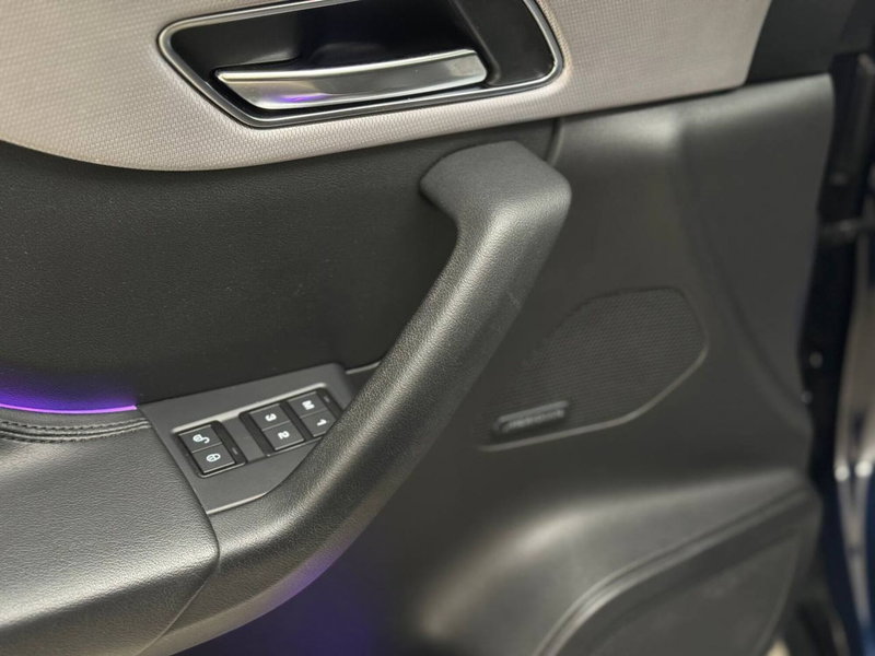 Jaguar F-Pace usata a Savona (15)