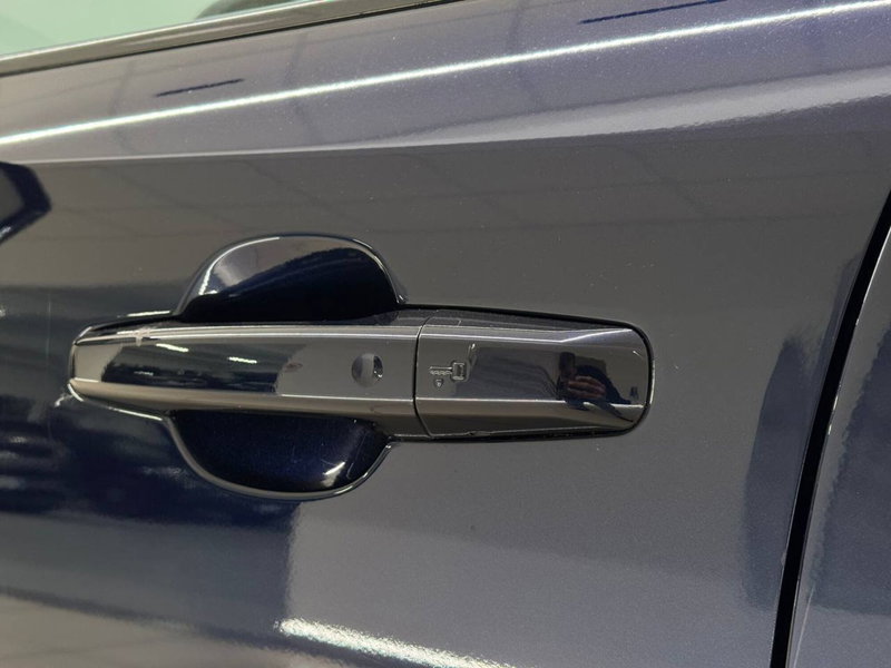 Jaguar F-Pace usata a Savona (17)