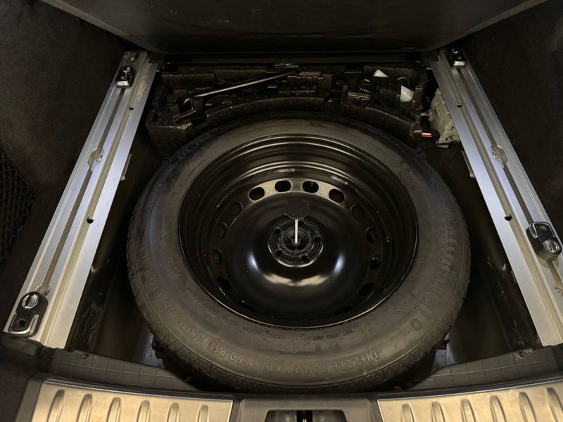 Jaguar F-Pace usata a Savona (18)