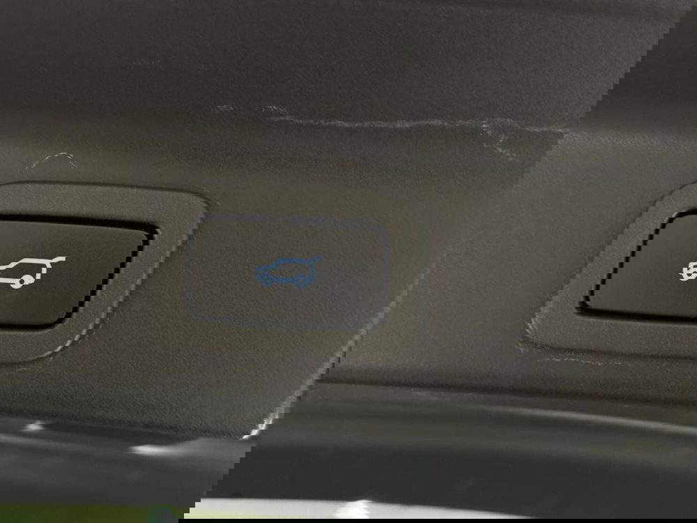 Jaguar F-Pace usata a Savona (20)