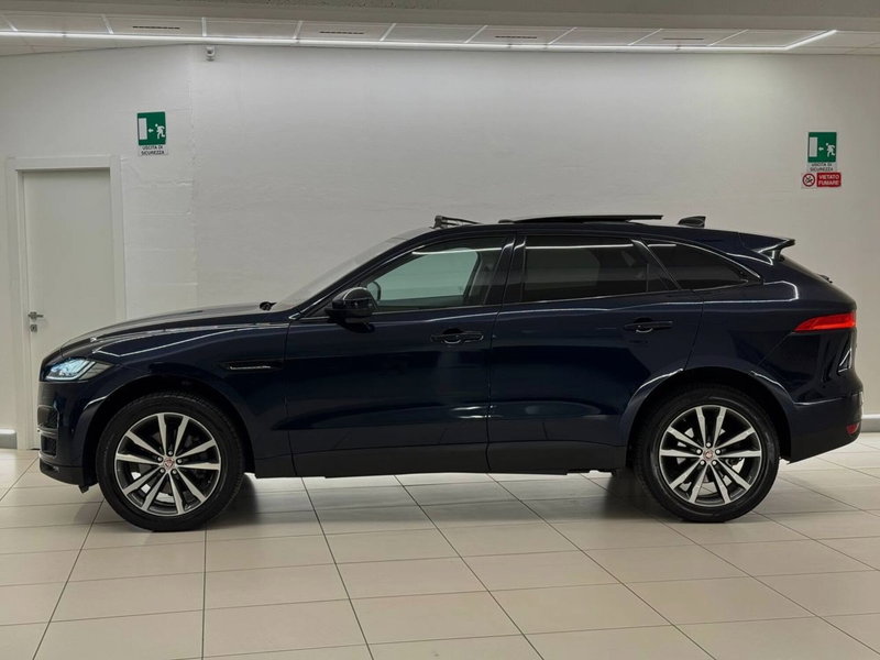 Jaguar F-Pace usata a Savona (6)