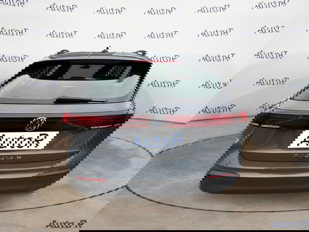 Volkswagen Tiguan usata a Potenza (7)