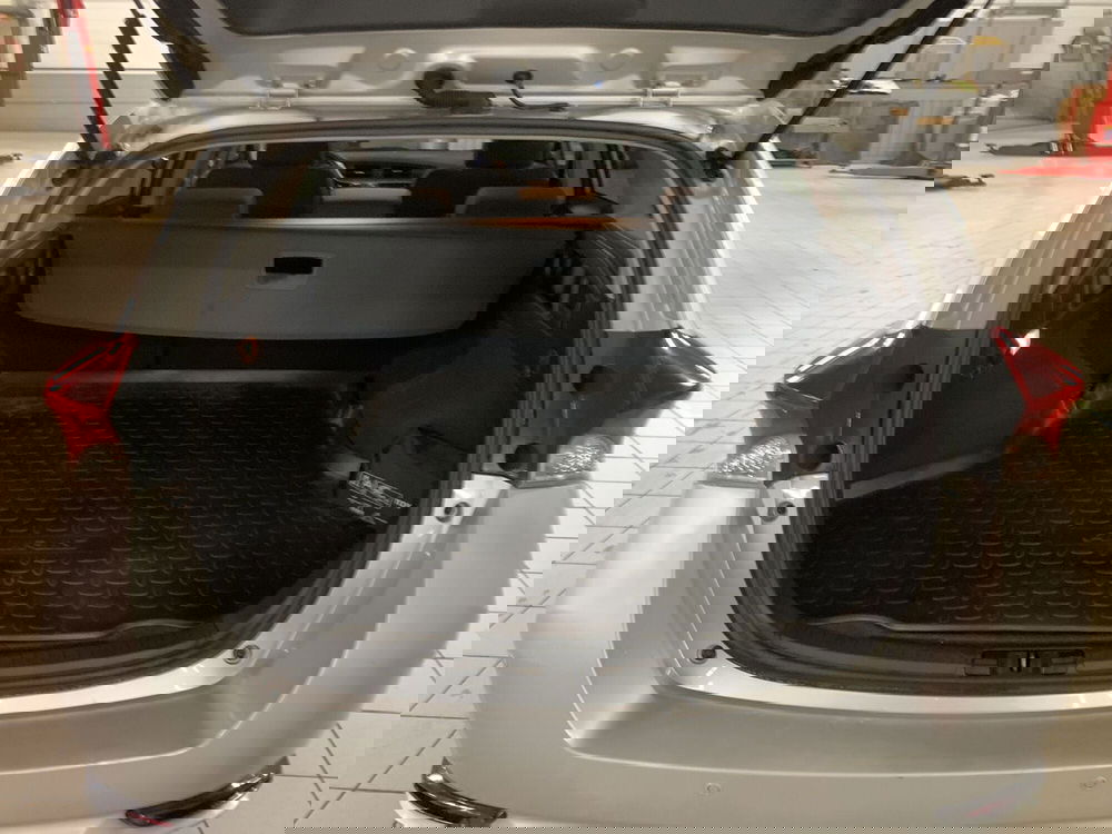 Toyota Auris Station Wagon usata a Bergamo (11)