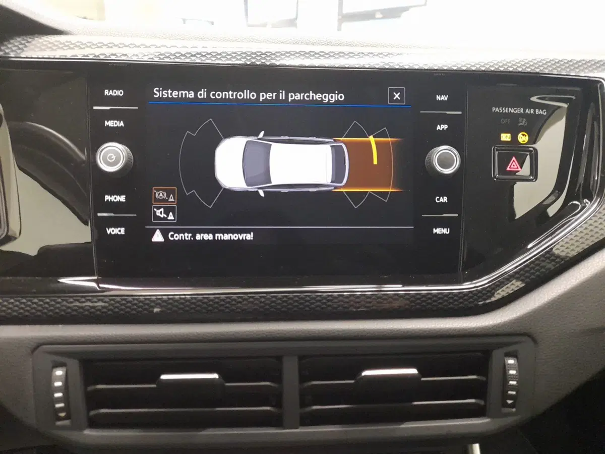 Volkswagen Taigo usata a Bologna (13)