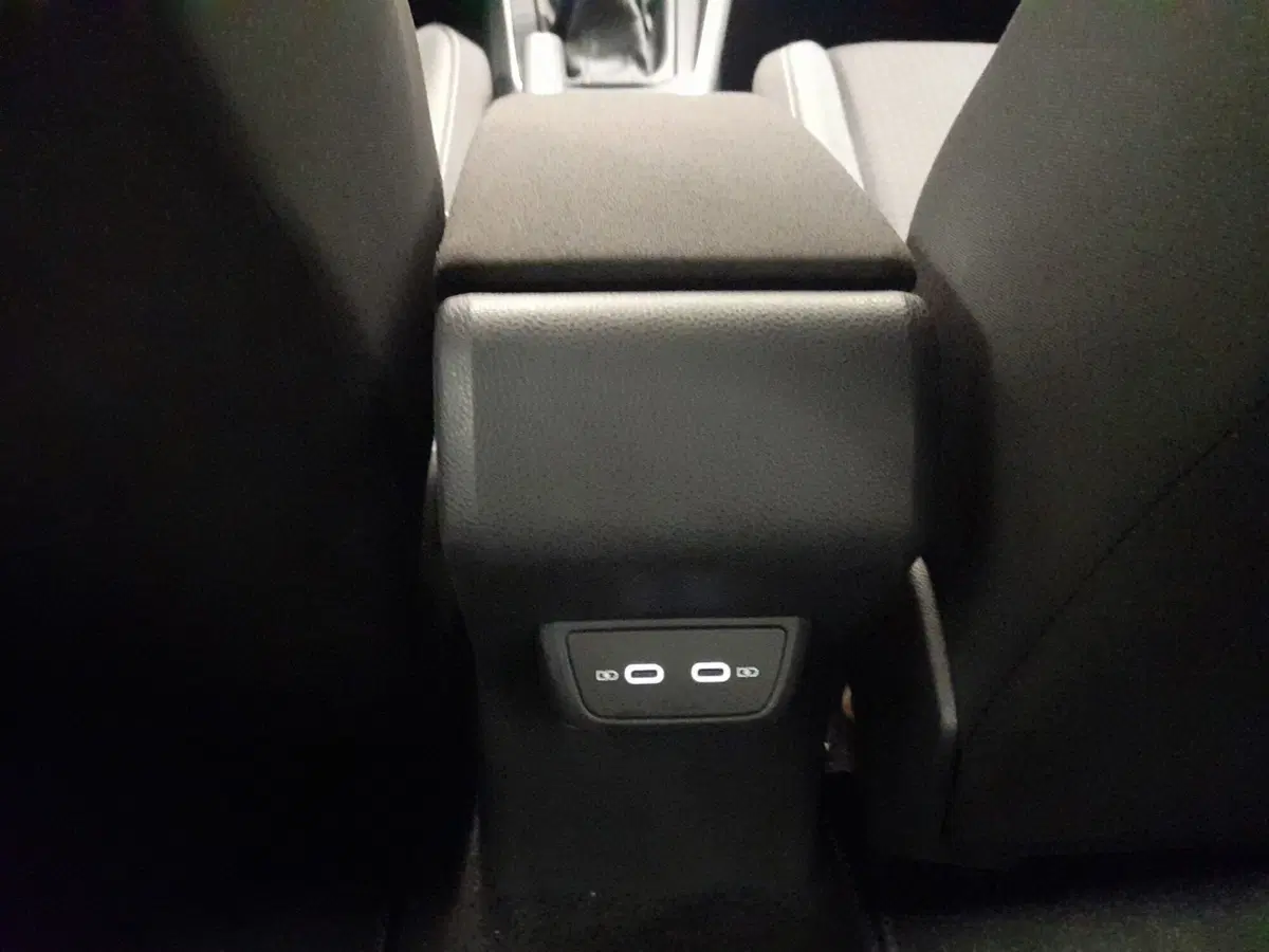 Volkswagen Taigo usata a Bologna (16)