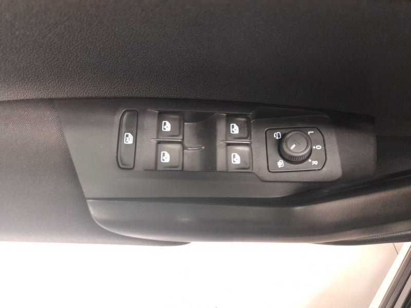 Volkswagen Taigo usata a Bologna (9)