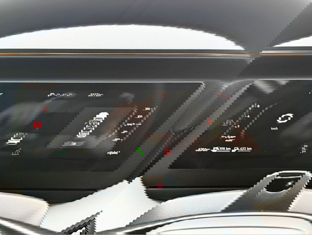 Lynk & Co 08 usata a Pescara (9)