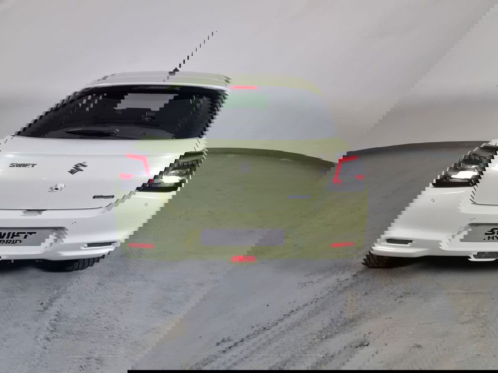 Suzuki Swift nuova a Cremona (5)