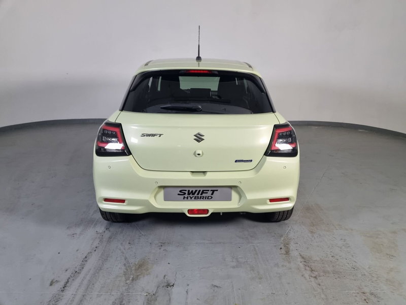 Suzuki Swift nuova a Cremona (5)