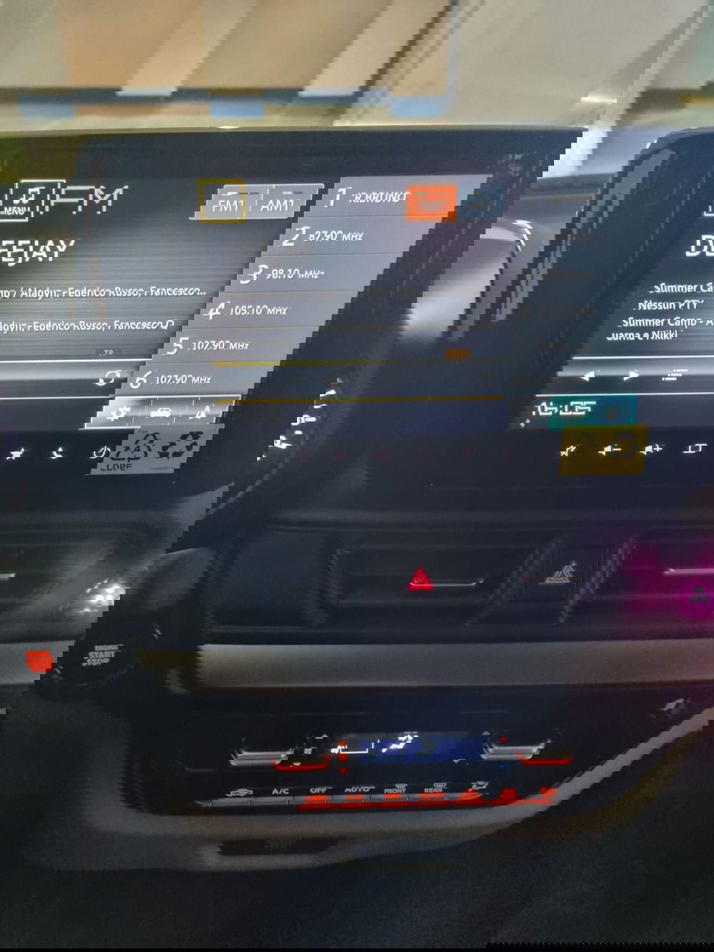 Suzuki Swift nuova a Cremona (9)