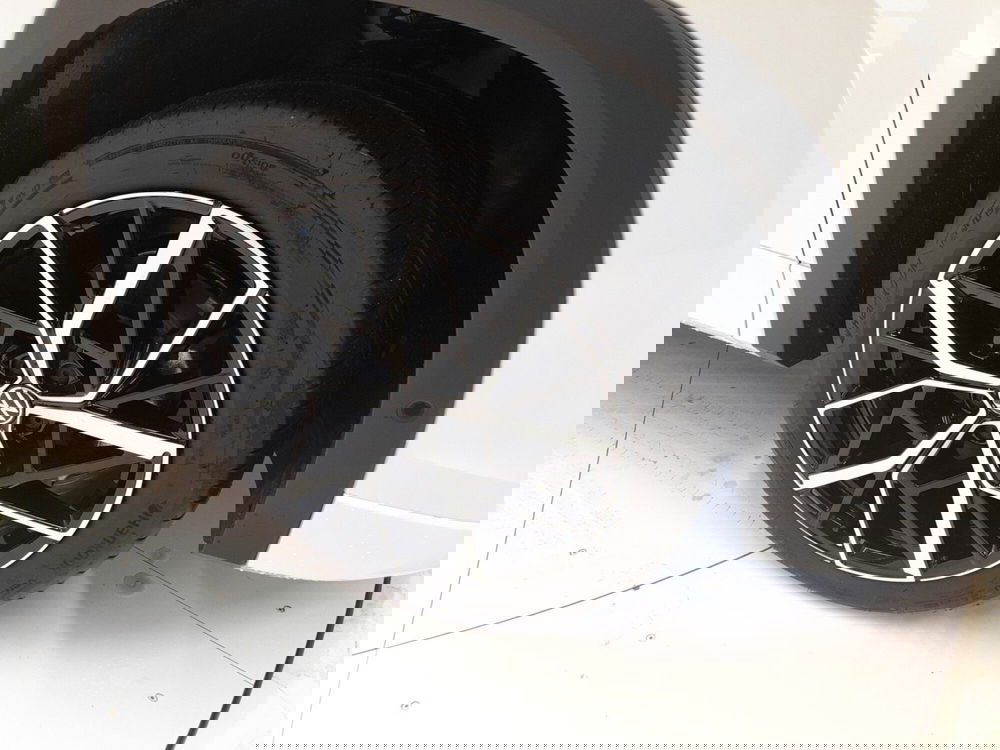 Volkswagen Tayron nuova a Bologna (7)