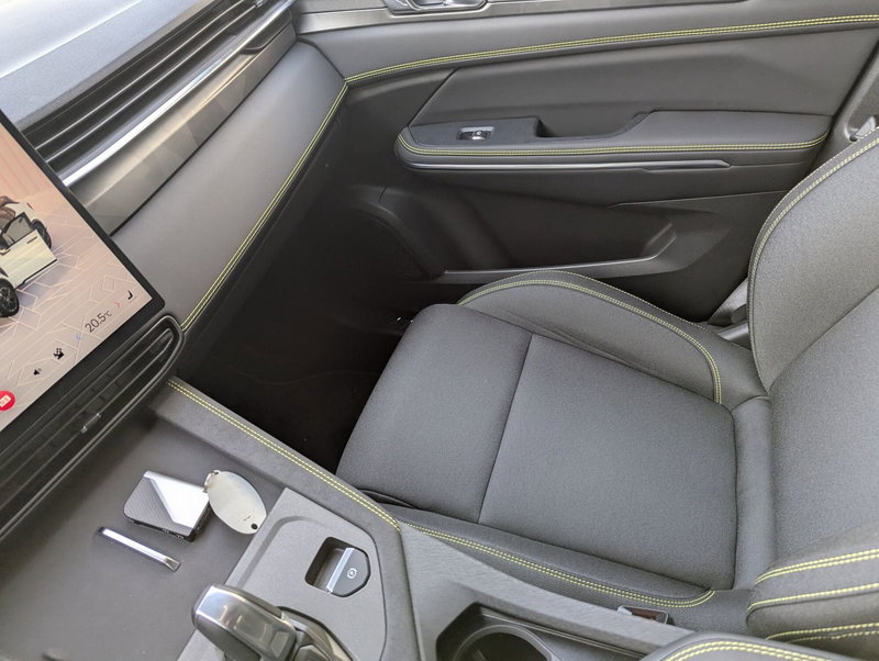 Lynk & Co 01 usata a Pescara (11)