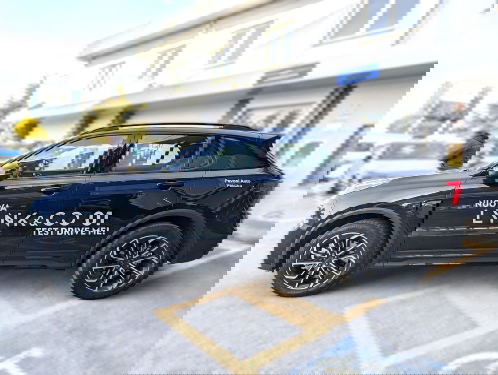 Lynk & Co 01 usata a Pescara (6)