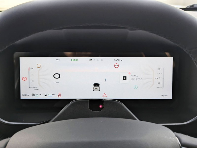 Lynk & Co 01 usata a Pescara (8)