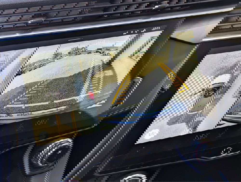 Lynk & Co 01 usata a Pescara (13)