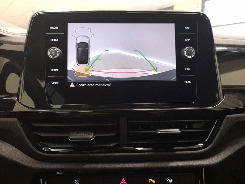 Volkswagen T-Roc Cabrio nuova a Bologna (14)