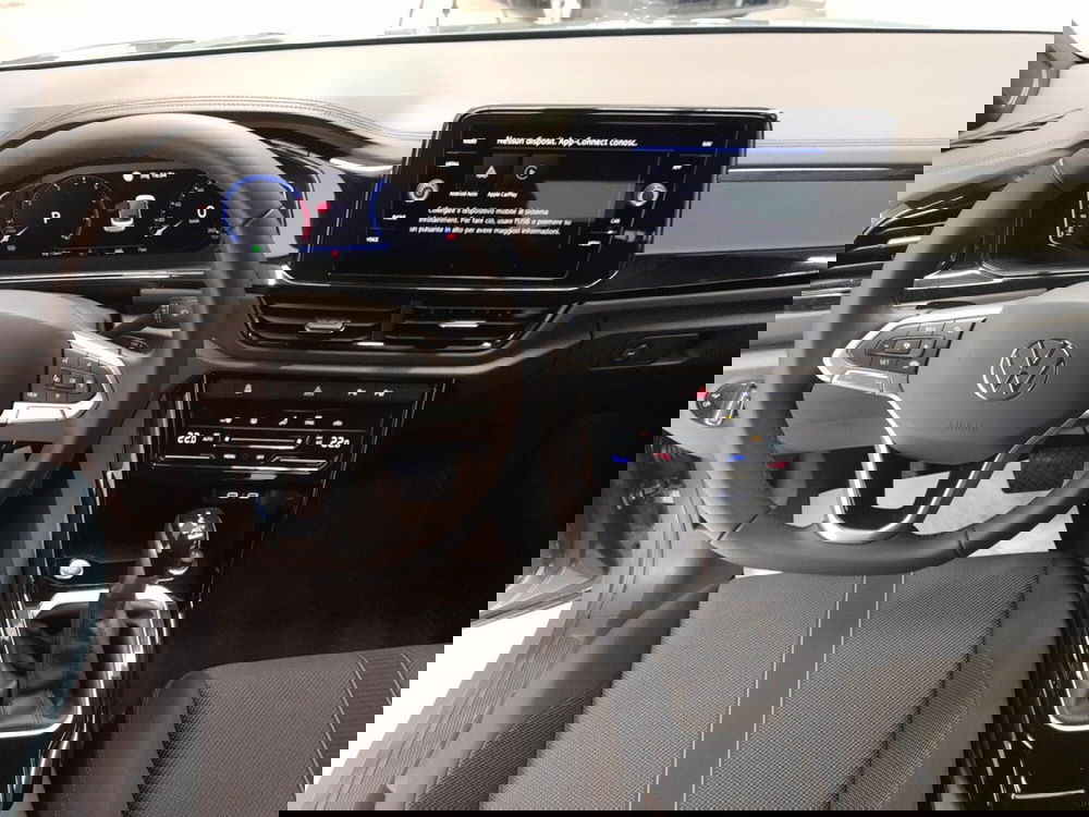 Volkswagen T-Roc Cabrio nuova a Bologna (18)