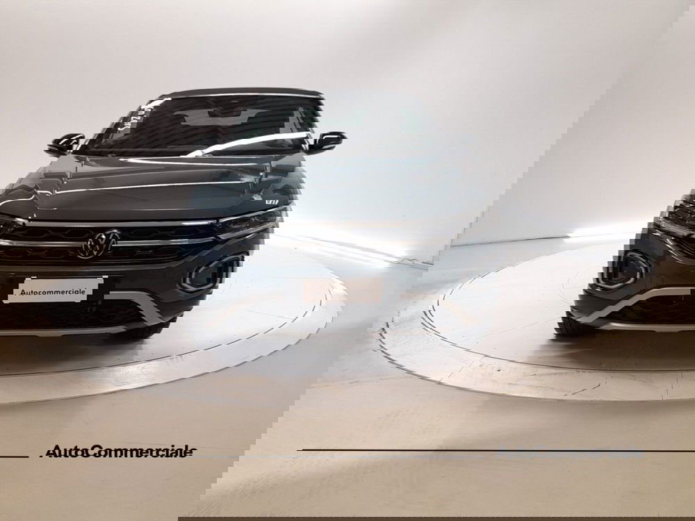 Volkswagen T-Roc Cabrio nuova a Bologna (2)