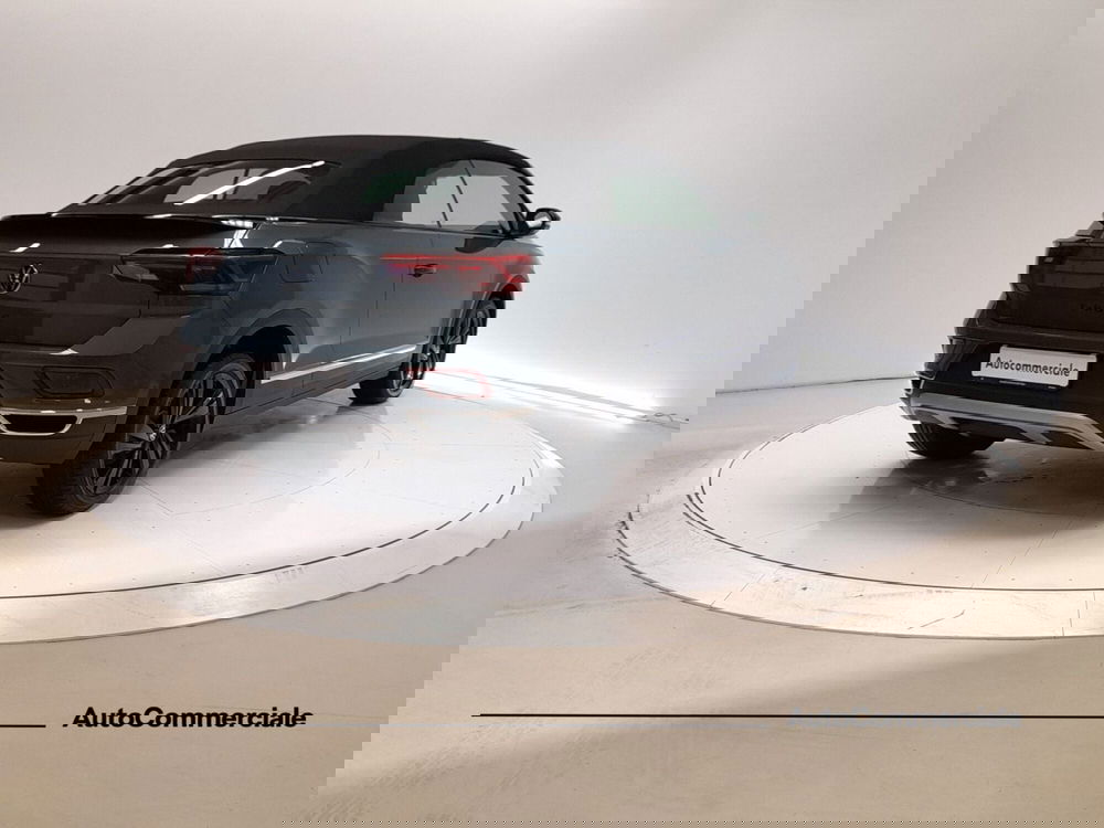 Volkswagen T-Roc Cabrio nuova a Bologna (6)