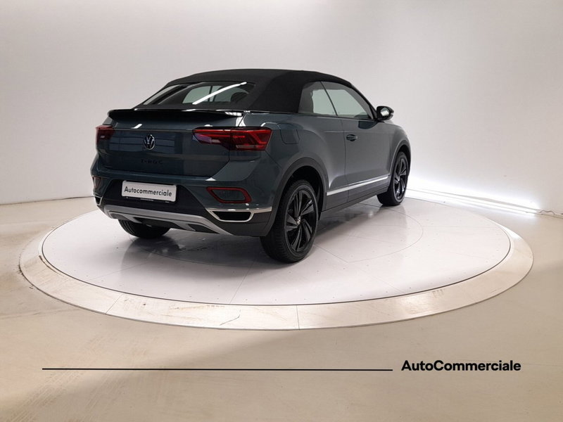 Volkswagen T-Roc Cabrio nuova a Bologna (6)