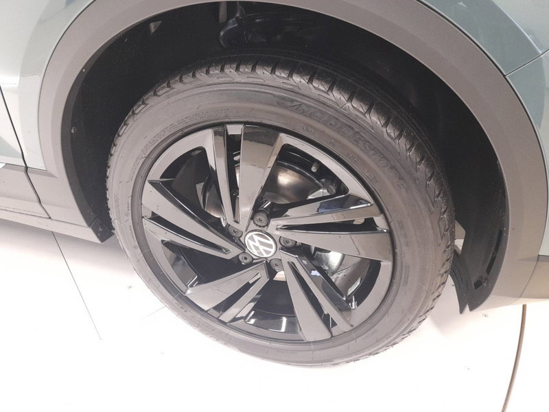 Volkswagen T-Roc Cabrio nuova a Bologna (7)