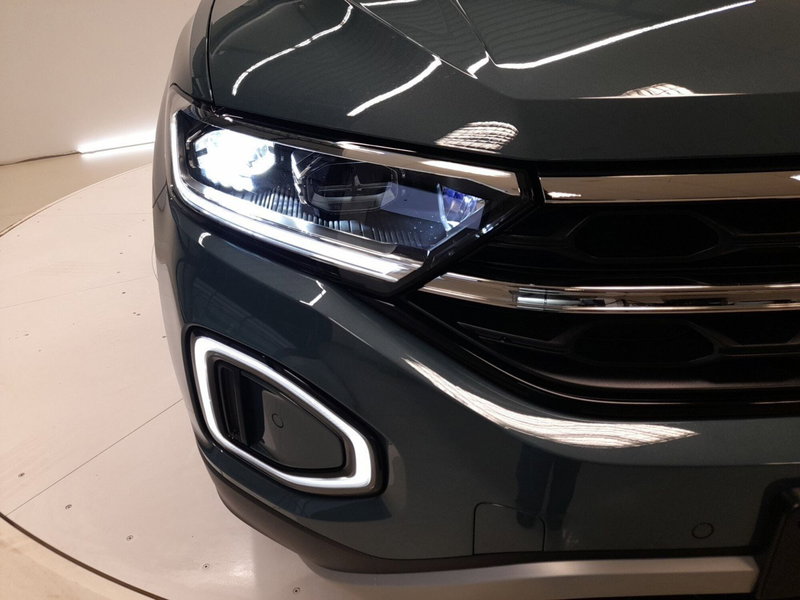 Volkswagen T-Roc Cabrio nuova a Bologna (8)