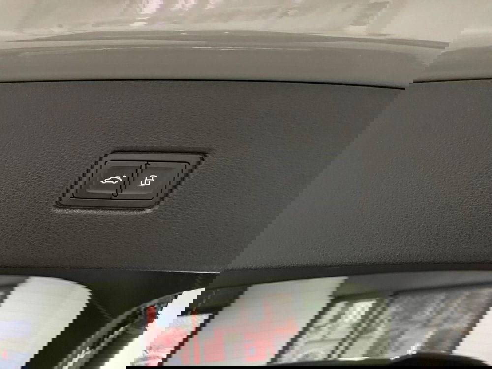 Audi Q5 Sportback usata a Salerno (11)