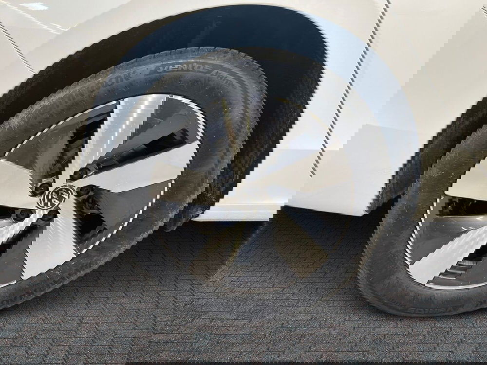 Volkswagen Passat nuova a Prato (6)