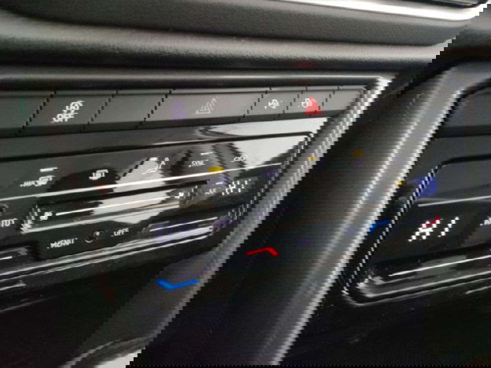 Volkswagen T-Roc usata a Modena (20)