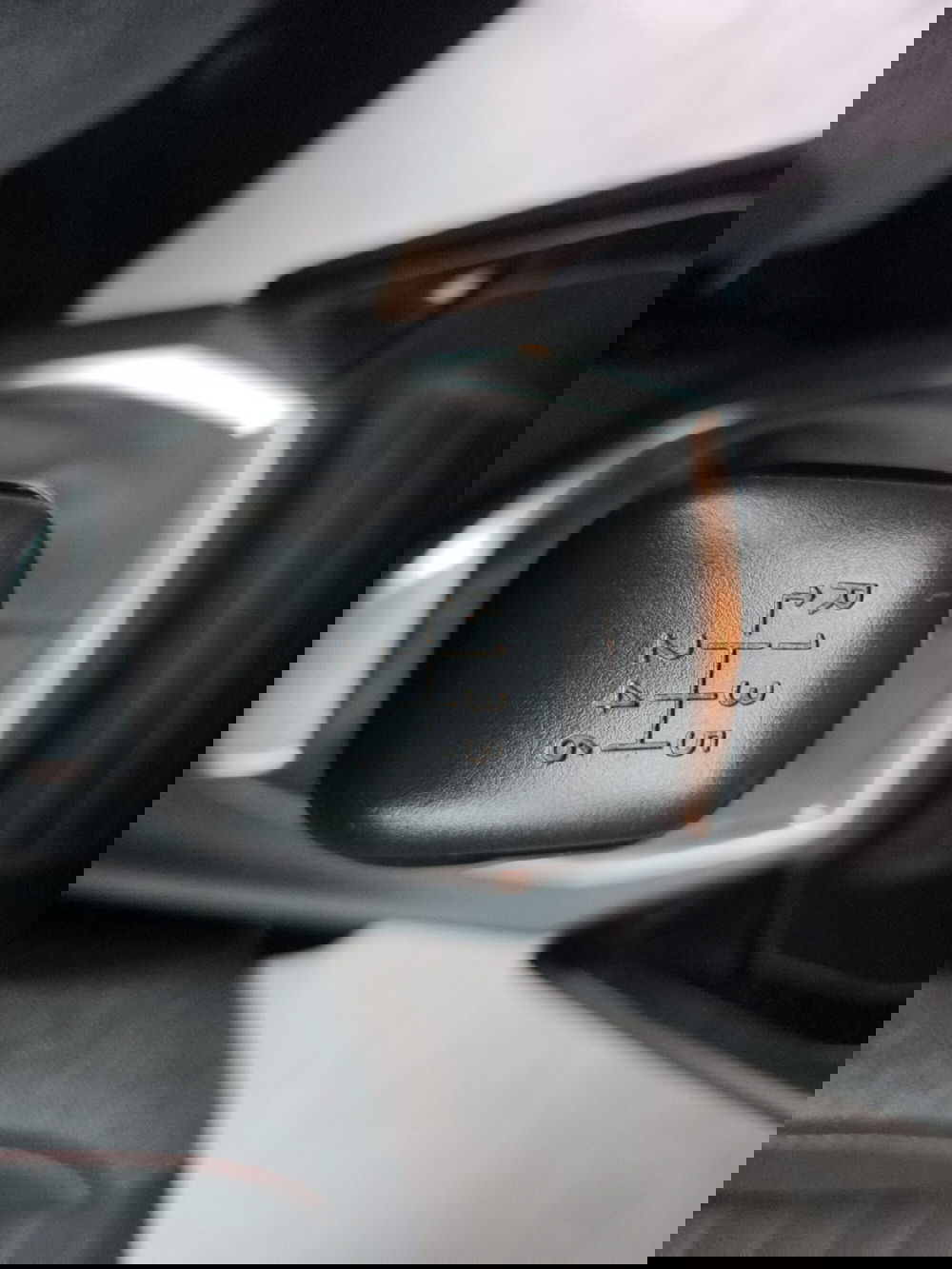 Peugeot 2008 usata a Frosinone (20)