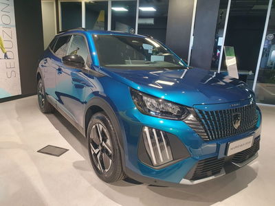 Peugeot 2008 1.2 puretech Active s&amp;s 100cv nuova a Ceccano