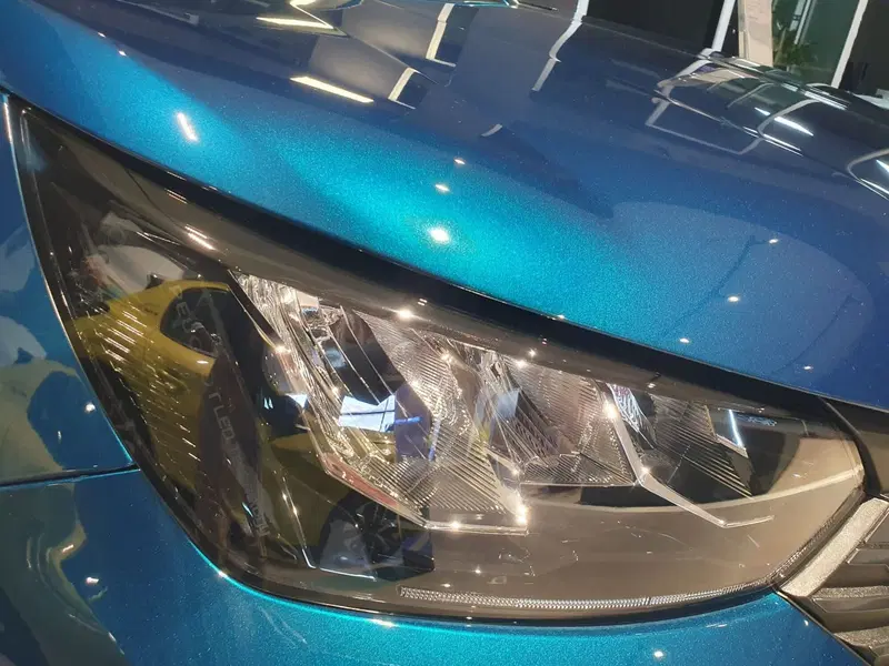 Peugeot 2008 nuova a Frosinone (12)