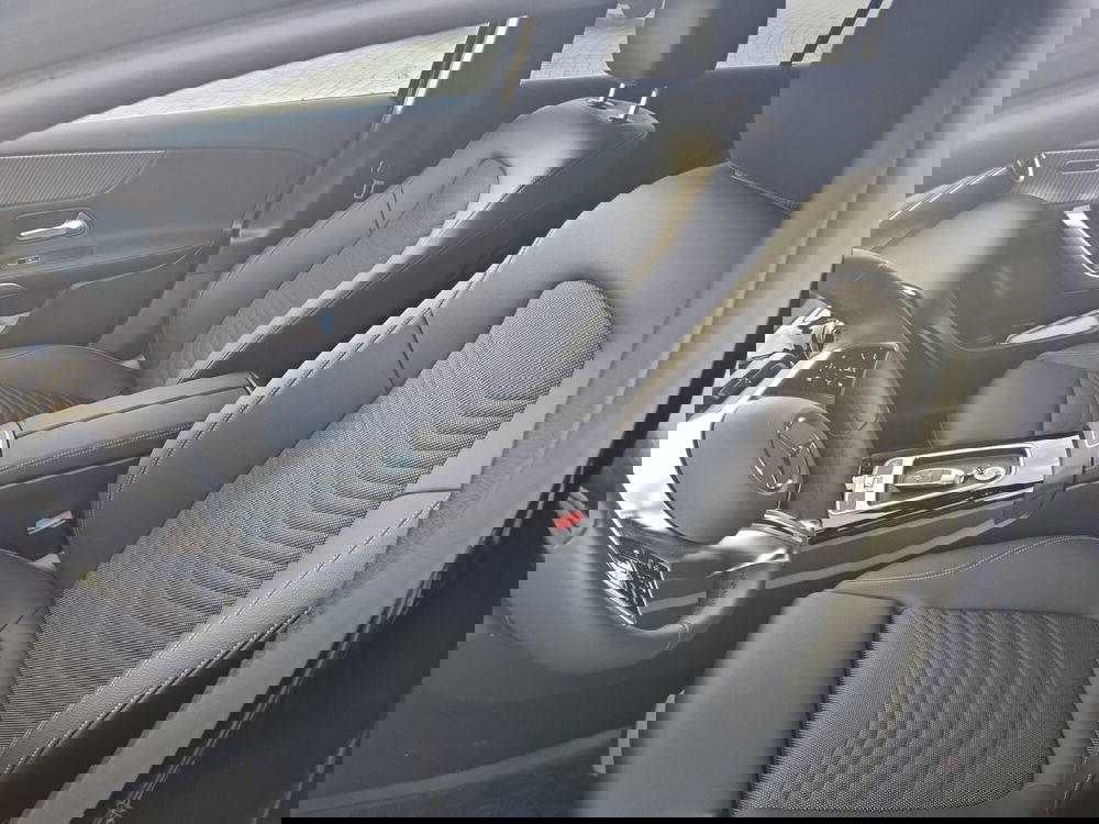 Mercedes-Benz Classe A usata a Lucca (7)