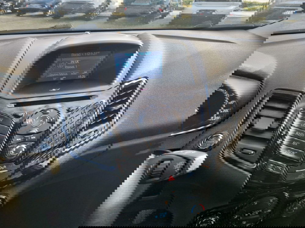 Ford Fiesta usata a Lucca (9)