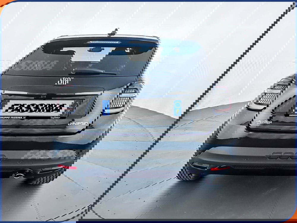 Fiat 600 nuova a Milano (5)