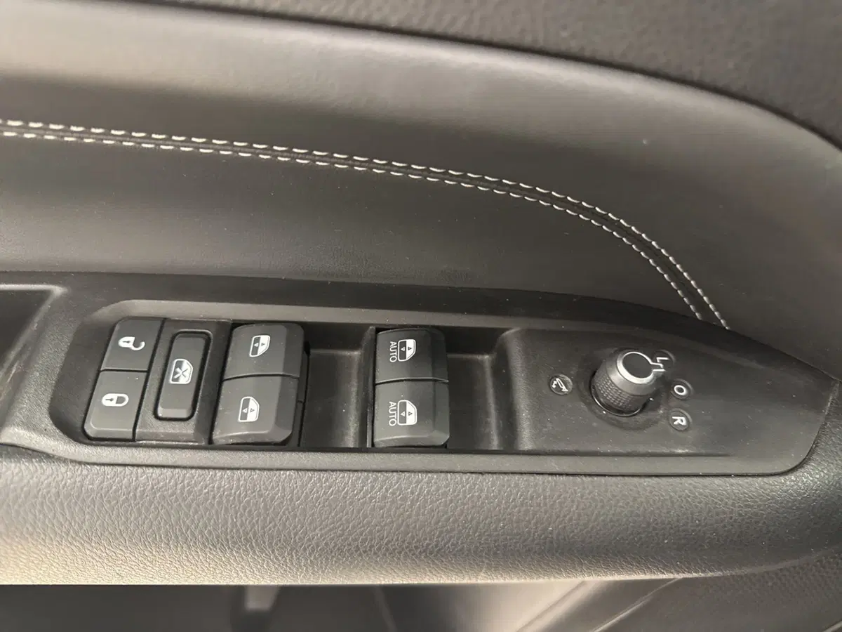 Jeep Compass usata a Palermo (9)