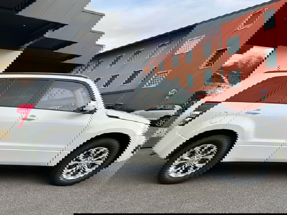 Suzuki Grand Vitara usata a Vercelli (8)