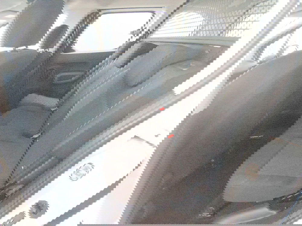 Peugeot Rifter usata a Arezzo (14)