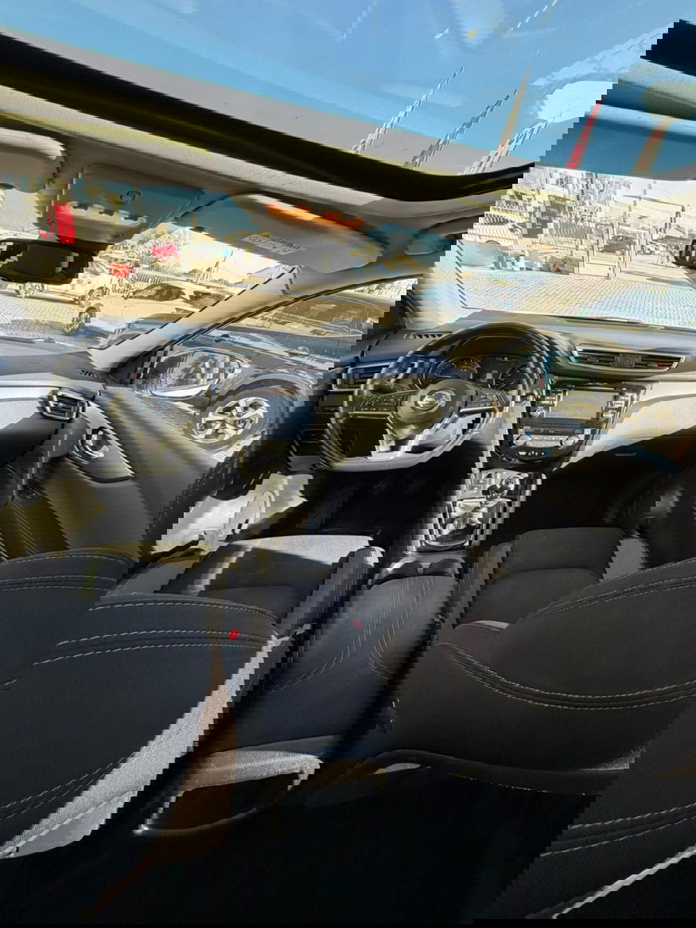 Nissan Qashqai usata a Macerata (8)