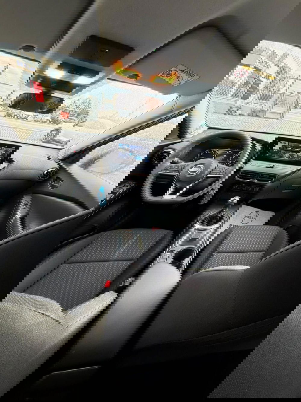 Nissan Juke nuova a Macerata (10)