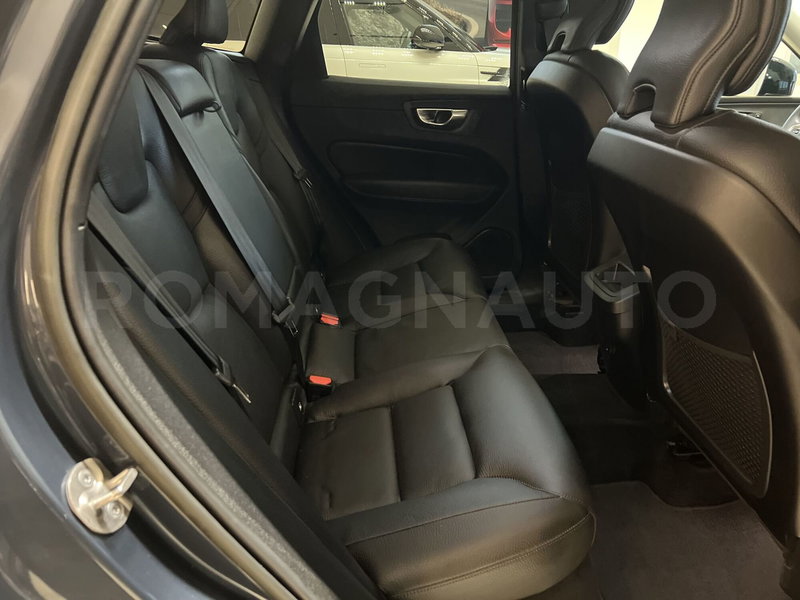 Volvo XC60 usata a Forlì-Cesena (11)