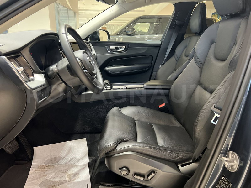 Volvo XC60 usata a Forlì-Cesena (16)