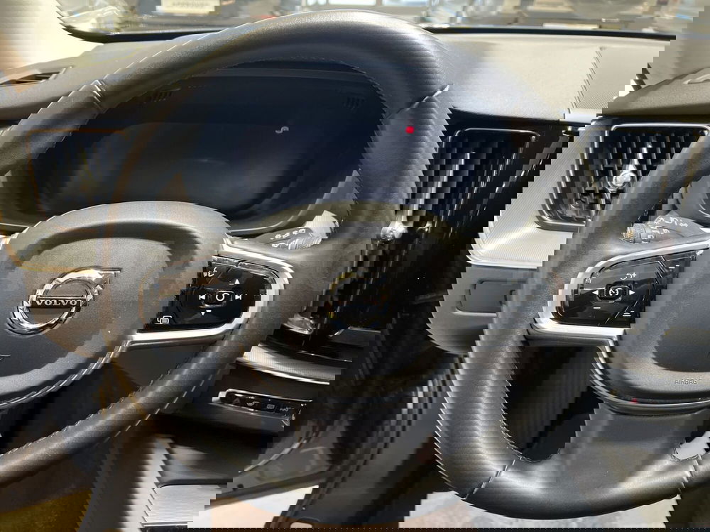 Volvo XC60 usata a Forlì-Cesena (17)