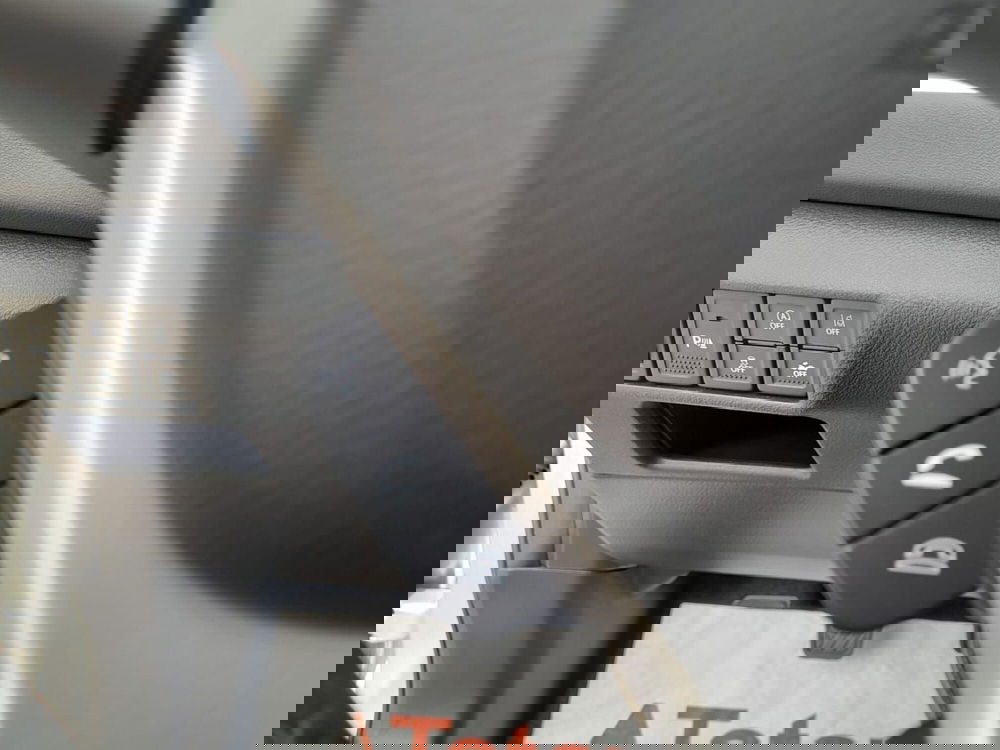 Suzuki S-Cross nuova a L'Aquila (11)