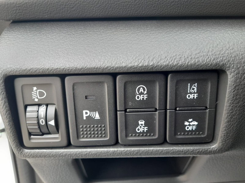 Suzuki S-Cross nuova a L'Aquila (13)