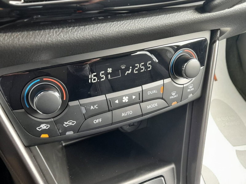 Suzuki S-Cross nuova a L'Aquila (18)