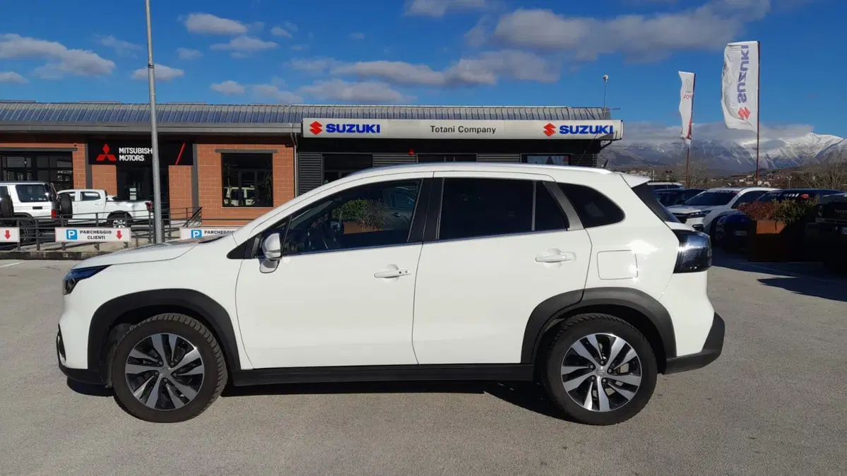 Suzuki S-Cross nuova a L'Aquila (5)