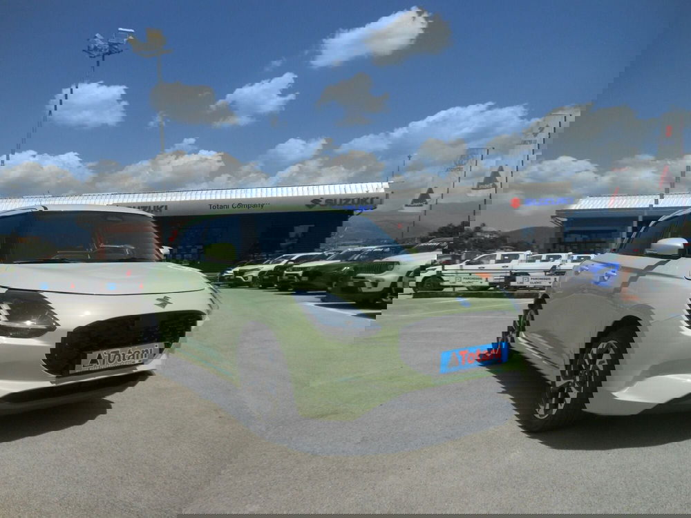 Suzuki Swift nuova a L'Aquila (14)