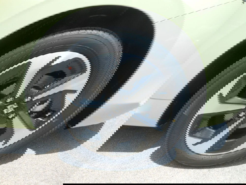 Suzuki Swift nuova a L'Aquila (16)