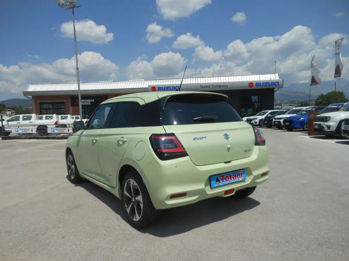 Suzuki Swift nuova a L'Aquila (7)